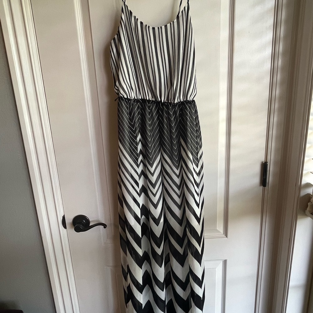 Candie’s Spaghetti Strap Maxi Dress